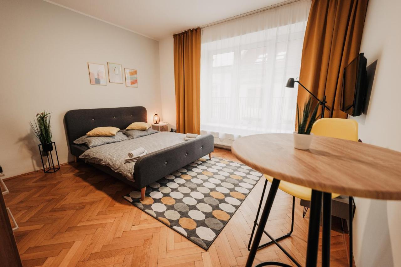 Elegant Studio, 400M From The Square Lägenhet Plzeň Exteriör bild